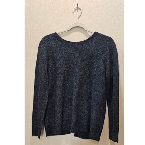 NWT A & F Back Split Long Sleeve Sweater Size Medium - Picture 2 of 7